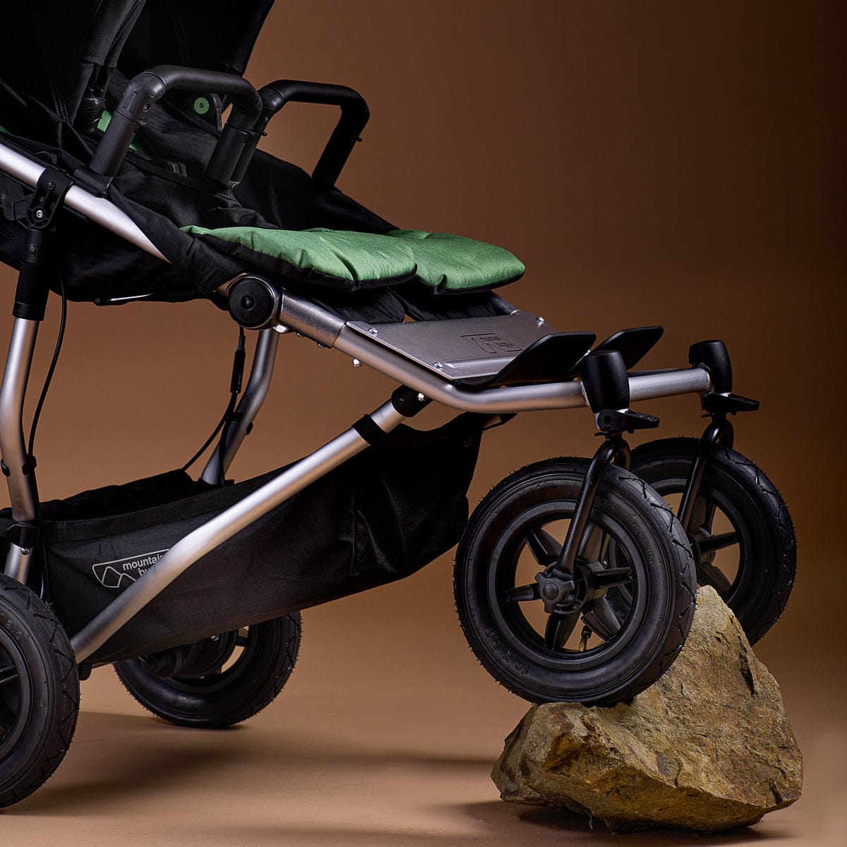 Mountain Buggy Duet (Nest) Travel System - Caviar